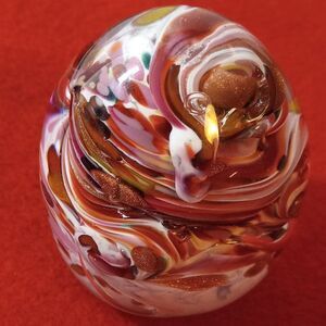 Paperweight Art Glass Sm Raspberry Creme Swirling Colors Cottagecore Grandmacore
